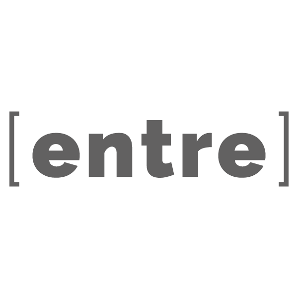 Mostra de performances - [entre]